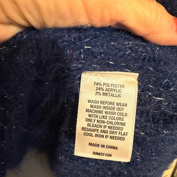 NWT Blue Fuzzy Crew Neck Sweater  LARGE      #1 - Picture 5 of 8